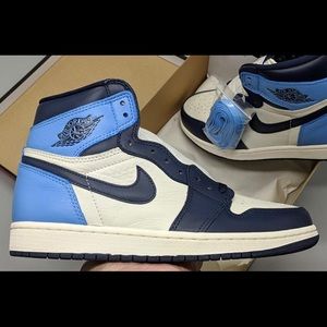 Air Jordan 1 High OG Retro Obsidian Blue